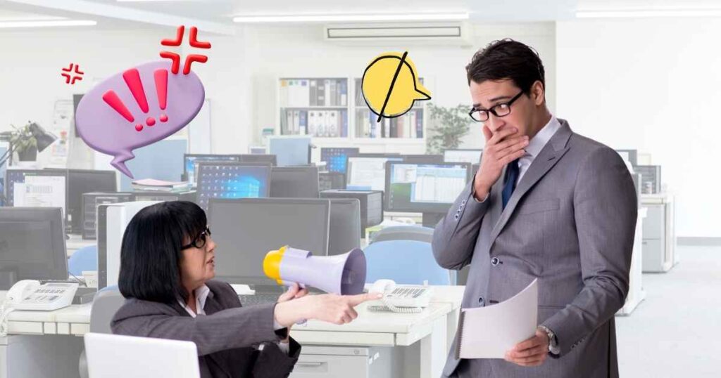 怒る上司と口を閉ざす部下

